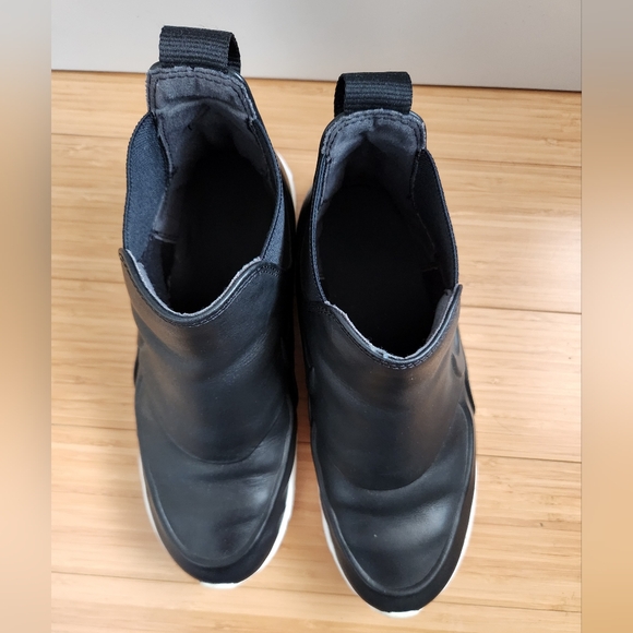 NIKE Women's Air Max Thea Mid Casual High Top Slip-On Sneaker Size 7.5 - Picture 6 of 8